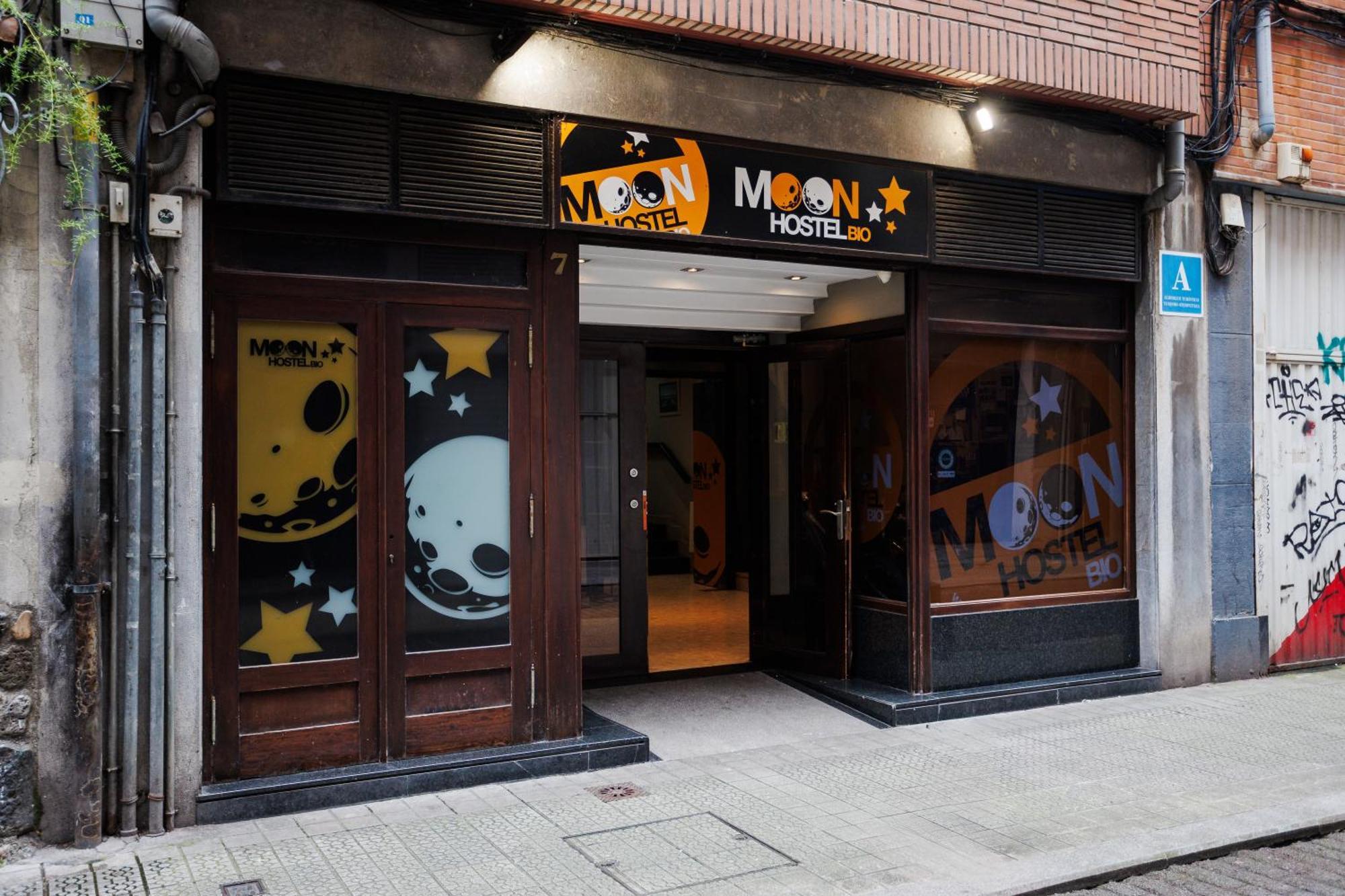 Moon Hostel Bio Bilbao Exteriér fotografie