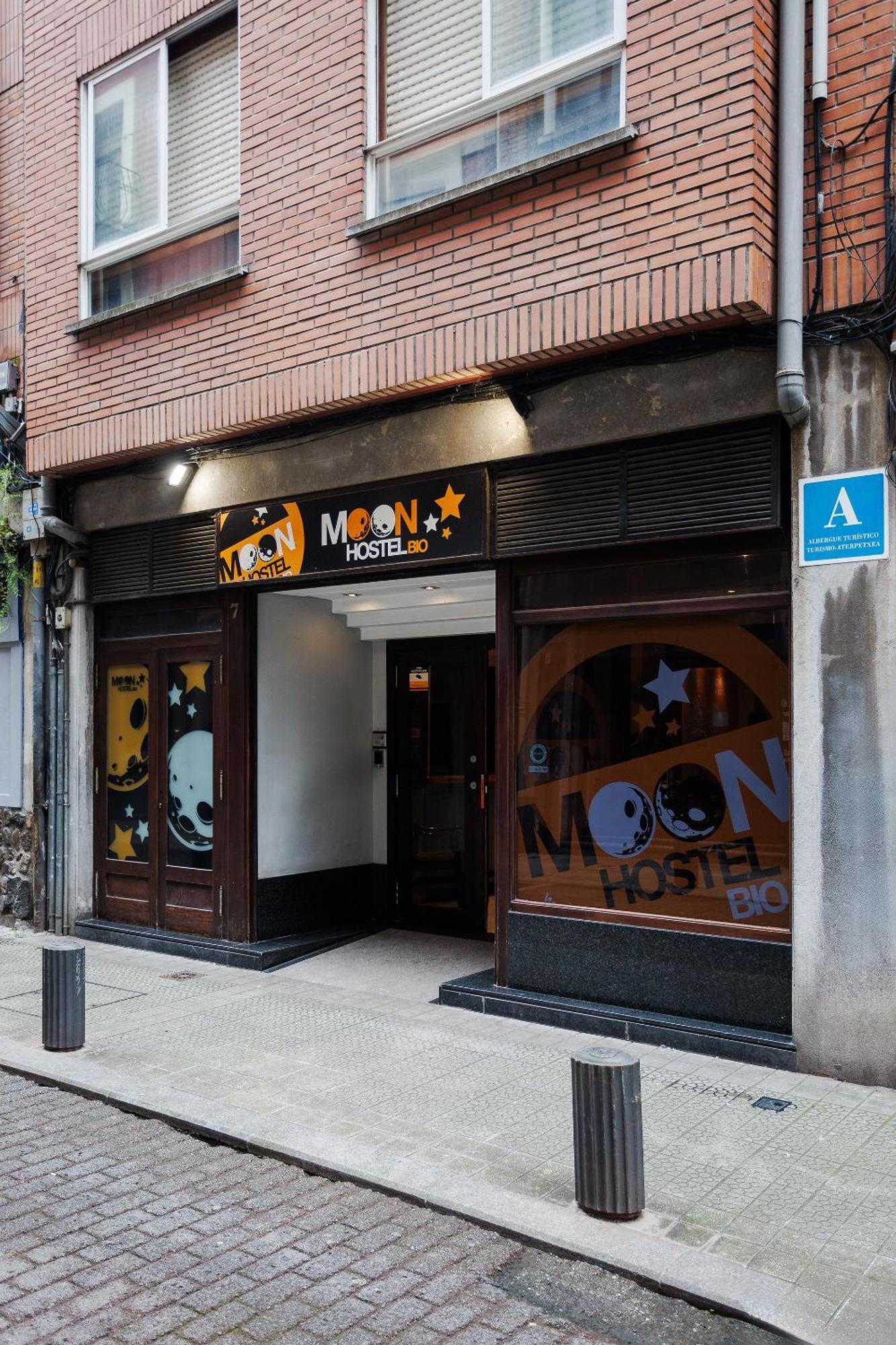 Moon Hostel Bio Bilbao Exteriér fotografie